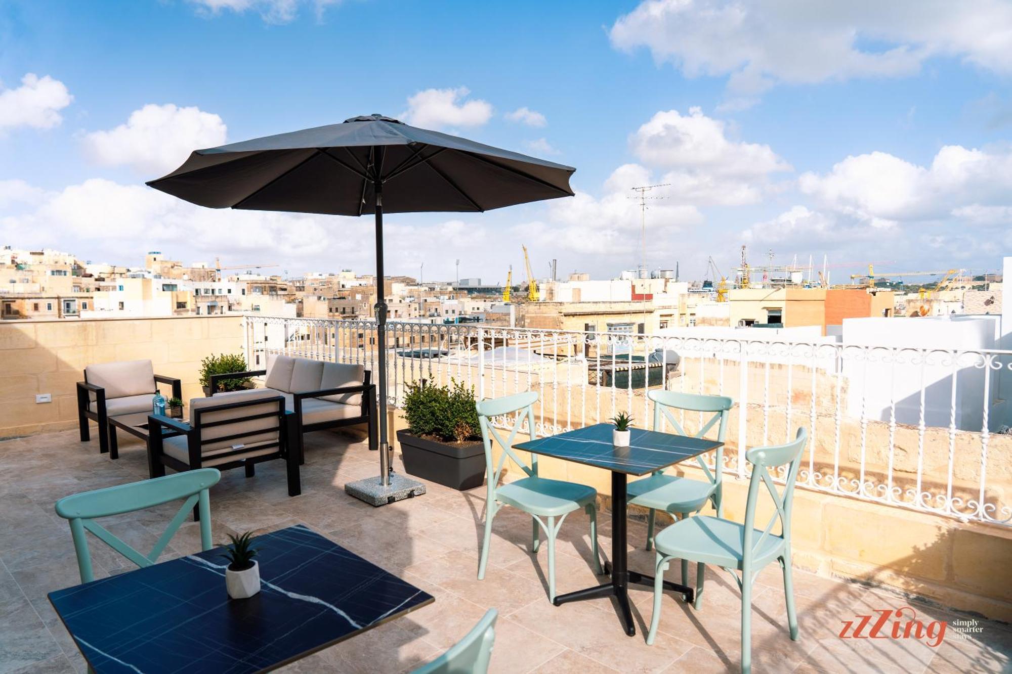 The Florian Boutique Guesthouse By Zzzing Cospicua Bagian luar foto